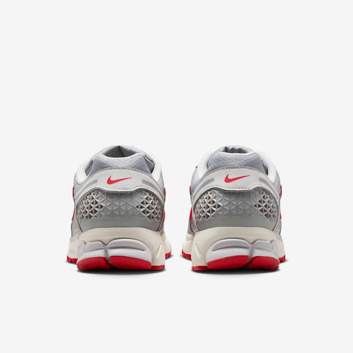 Sepatu Running Pria Nike Zoom Vomero 5 SE Grey Red Original
