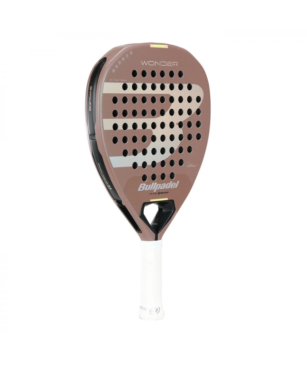 BULLPADEL WONDER 2026 BY. CLAUDIA FERNANDEZ