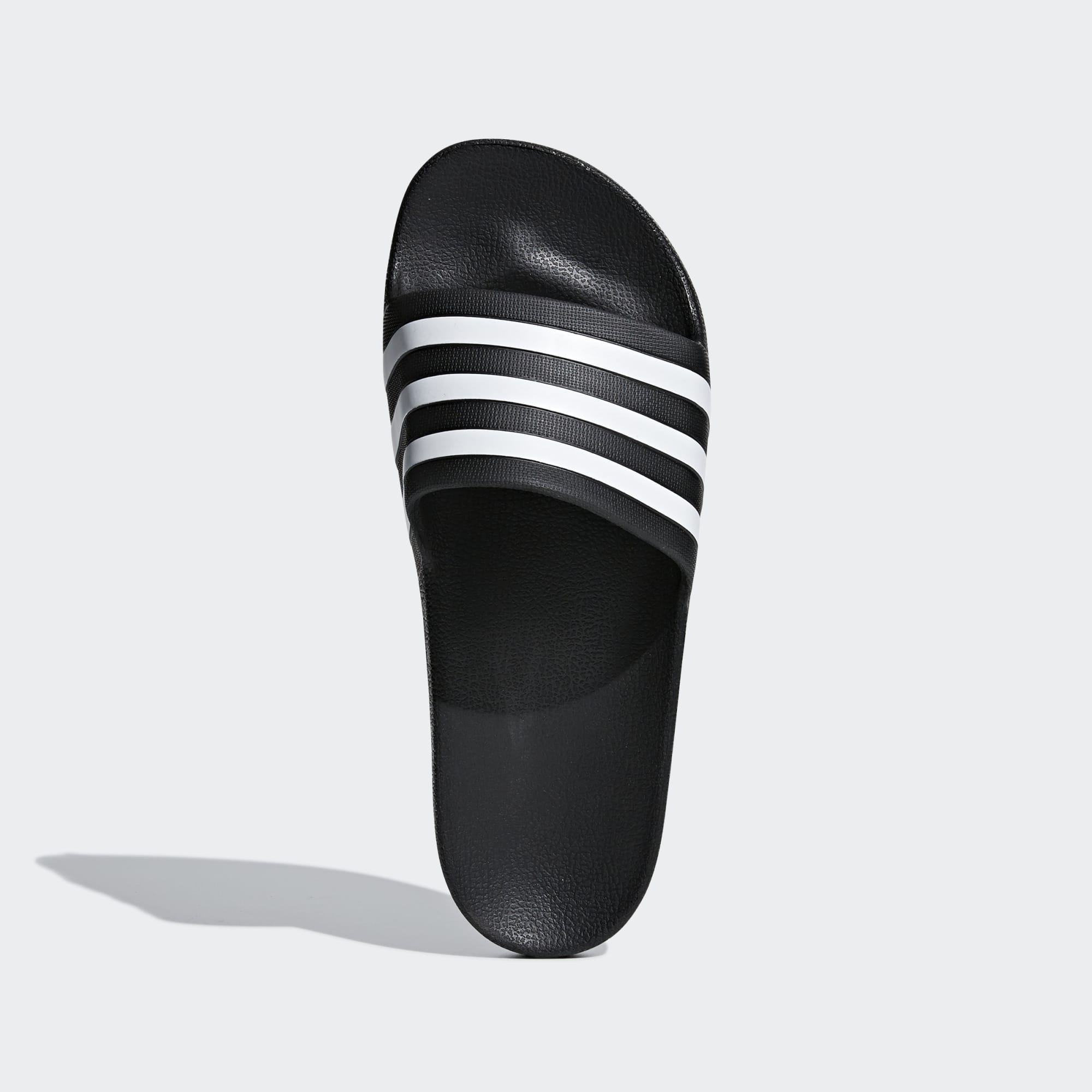 SANDAL UNISEX ADIDAS ADILETTE AQUA HITAM PUTIH