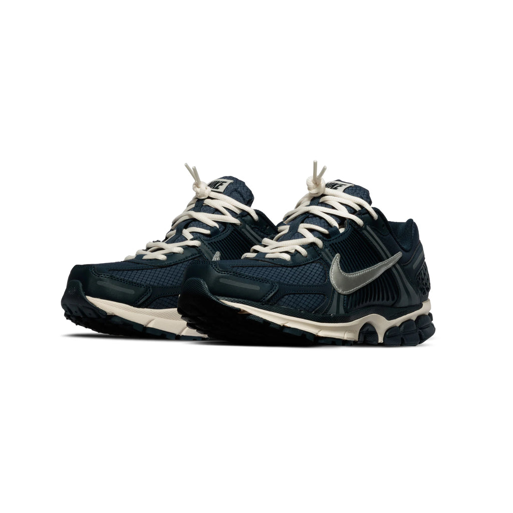 Sepatu Running Pria Nike Zoom Vomero 5 SE Blue Void Original